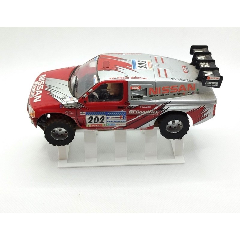 Expositor coches elevador