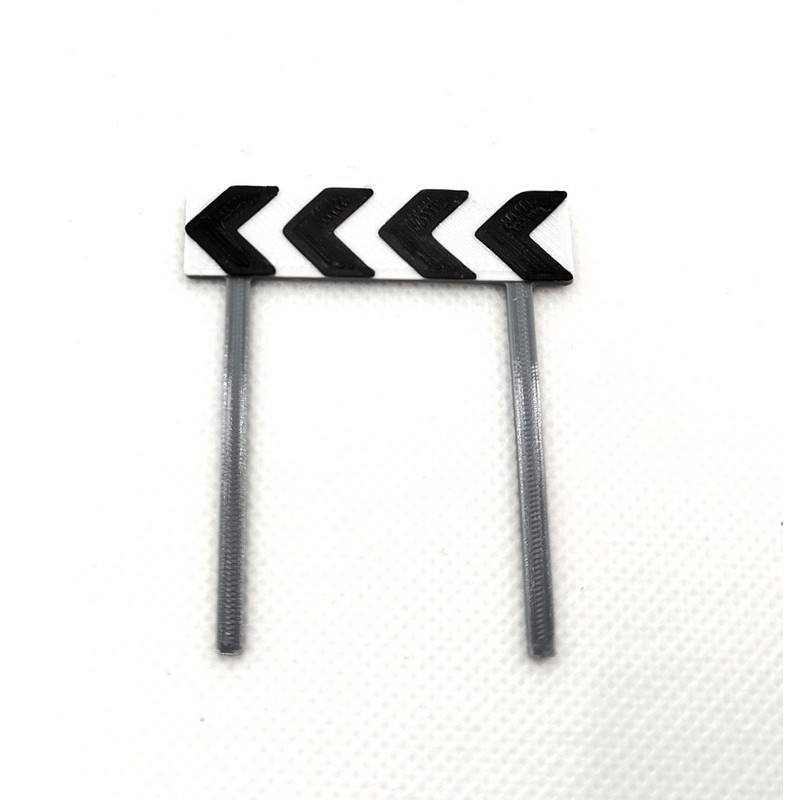 Panel direccional a izquierda