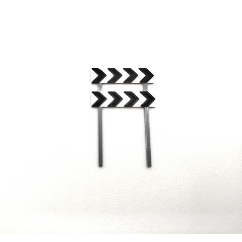 Panel direccional doble a la derecha