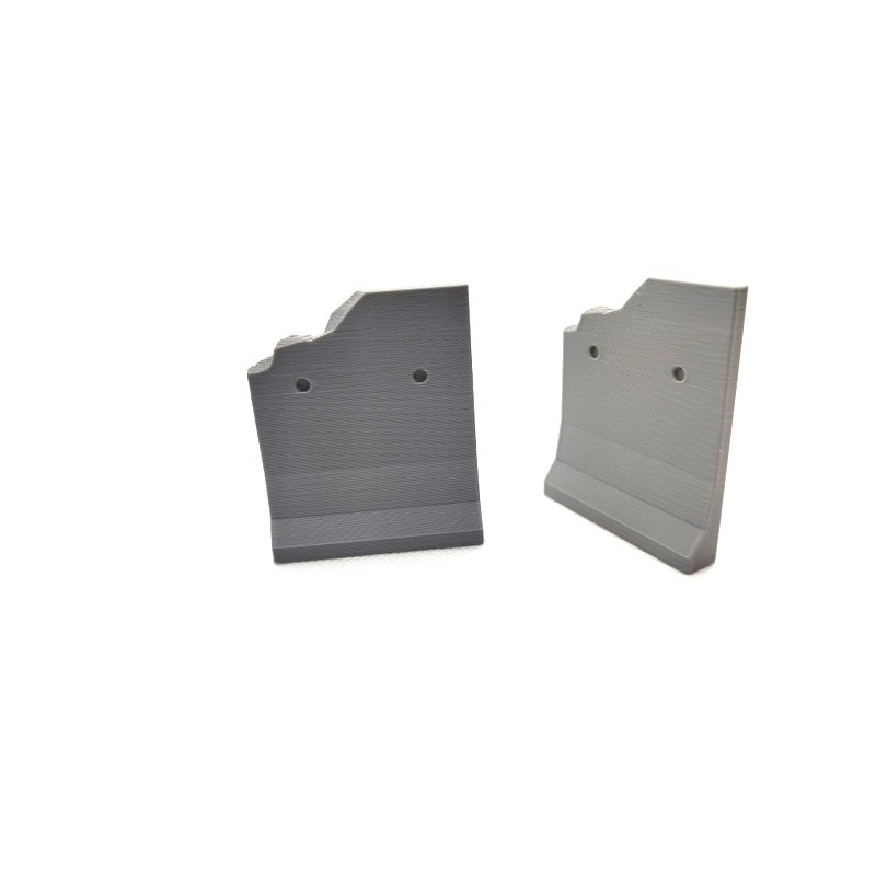 Muro hormigón New Jersey roto media base