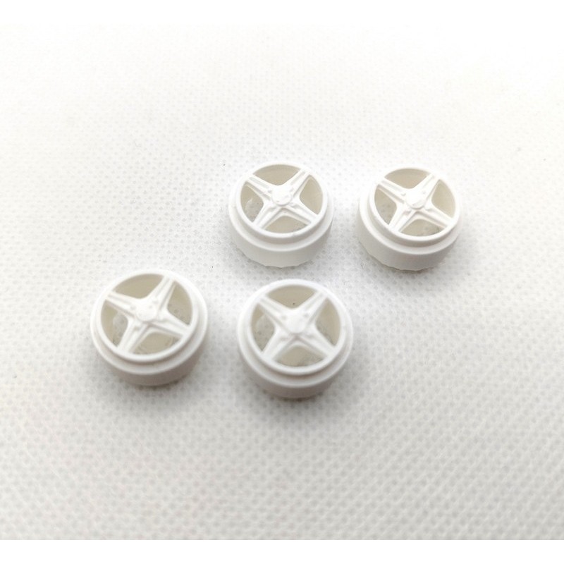 Llantas M002 15.8 x 8.5 mm